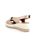 Sandali champagne con zeppa in pelle da donna