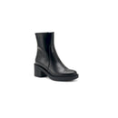 Tronchetto in pelle con tacco