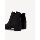 Stivaletto in camoscio con tacco