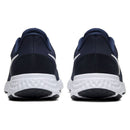 Nike revolution 5