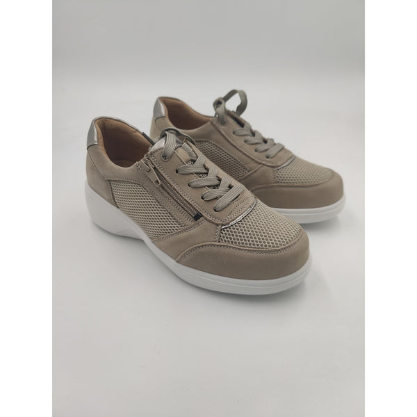 Scarpa con zeppa e cerniera