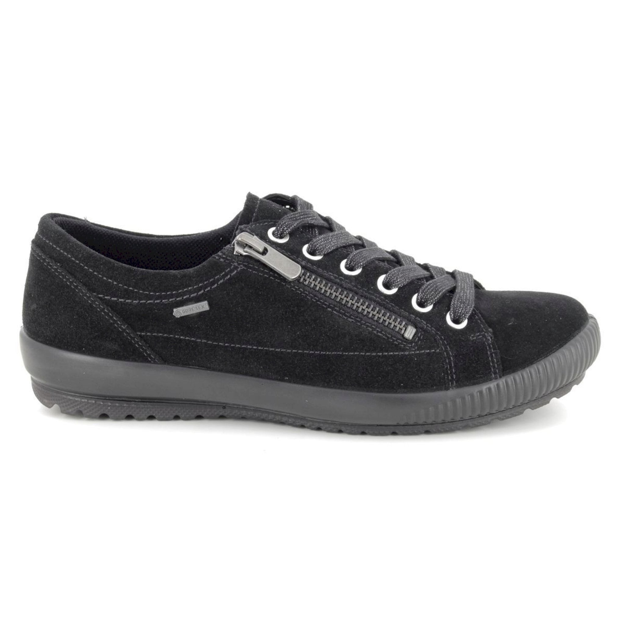Scarpa camoscio fodera goretex