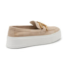 Slip-on in pelle scamosciata con morsetto gioiello