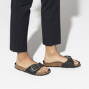 Birkenstock madrid big buckle black oiled leather calzata stretta