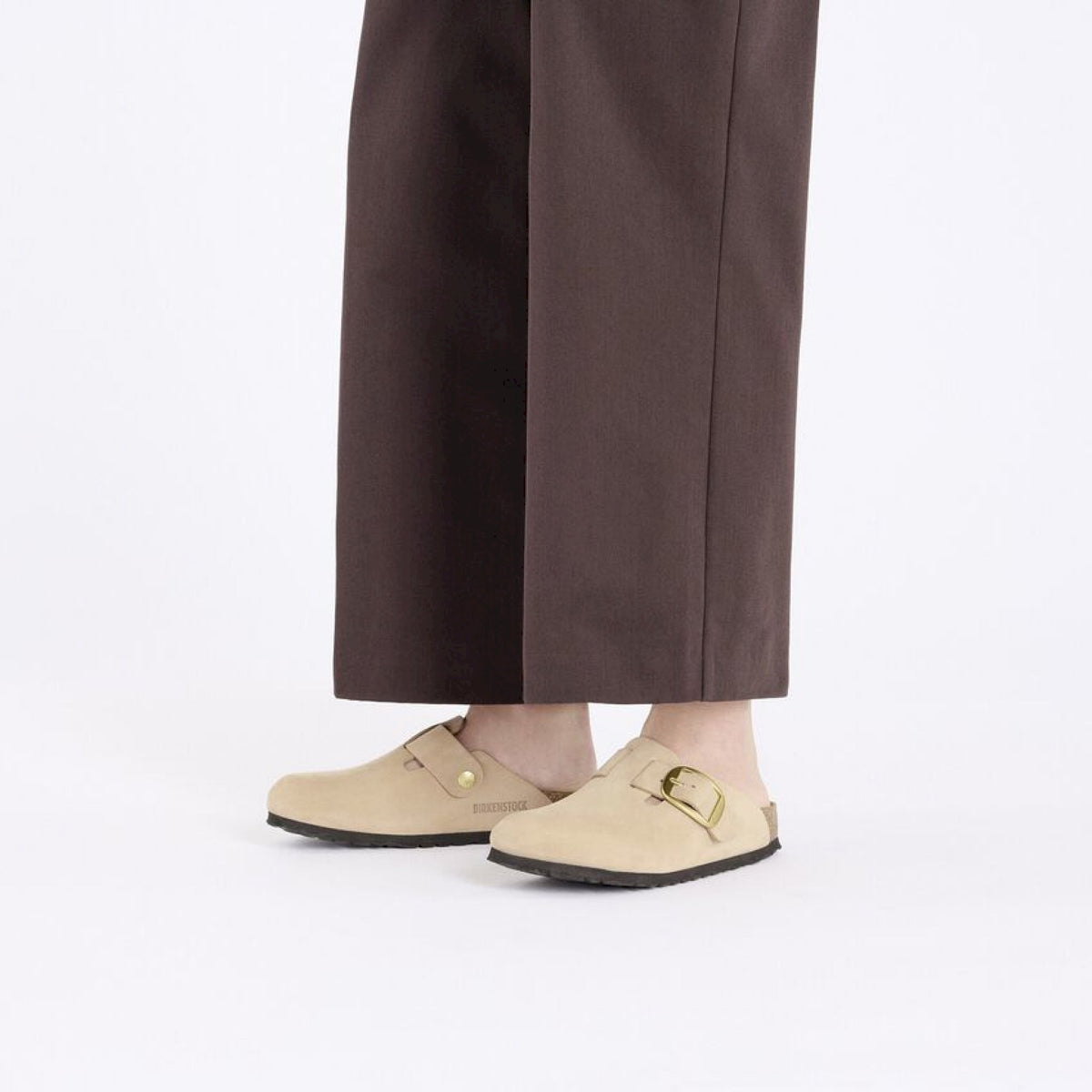 Boston big buckle sandcastle, nubuck leather