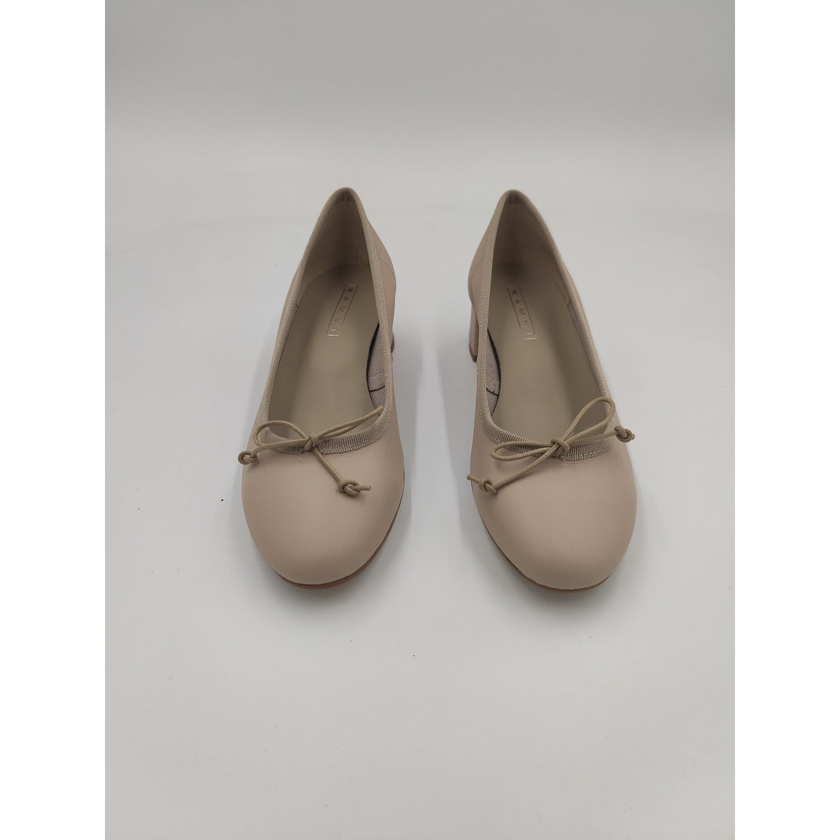 Ballerina con tacco in pelle