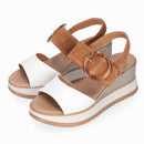 Sandalo con zeppa in pelle