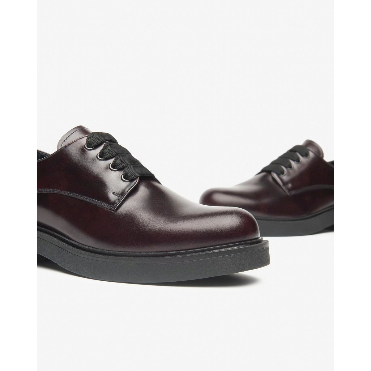 Stringate donna in pelle