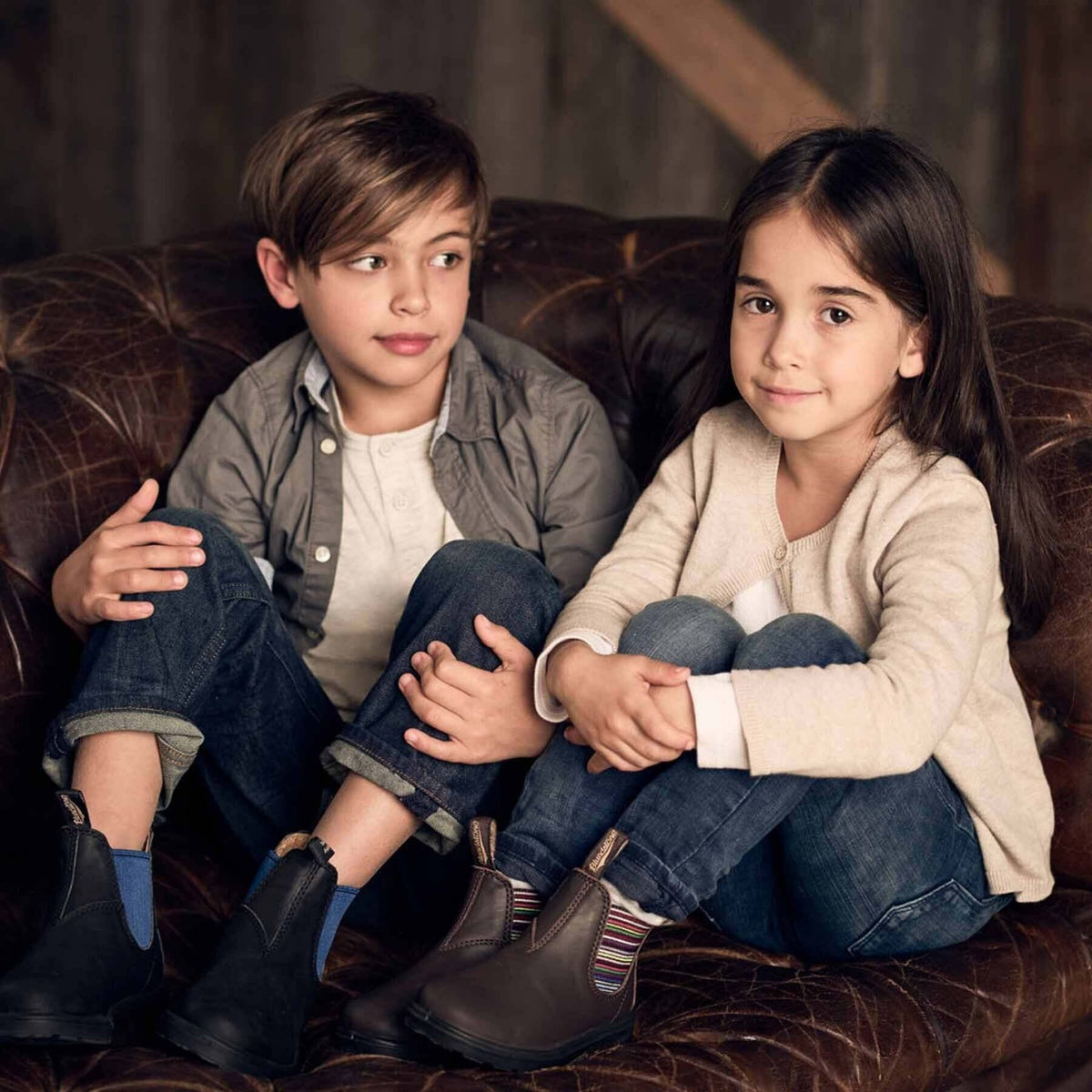 1413 brown kids chelsea boot