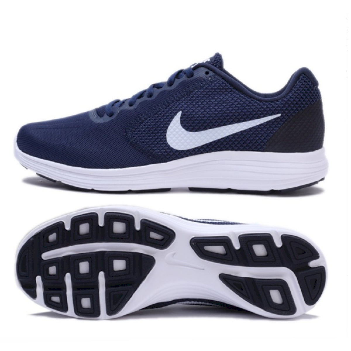 Nike revolution 3