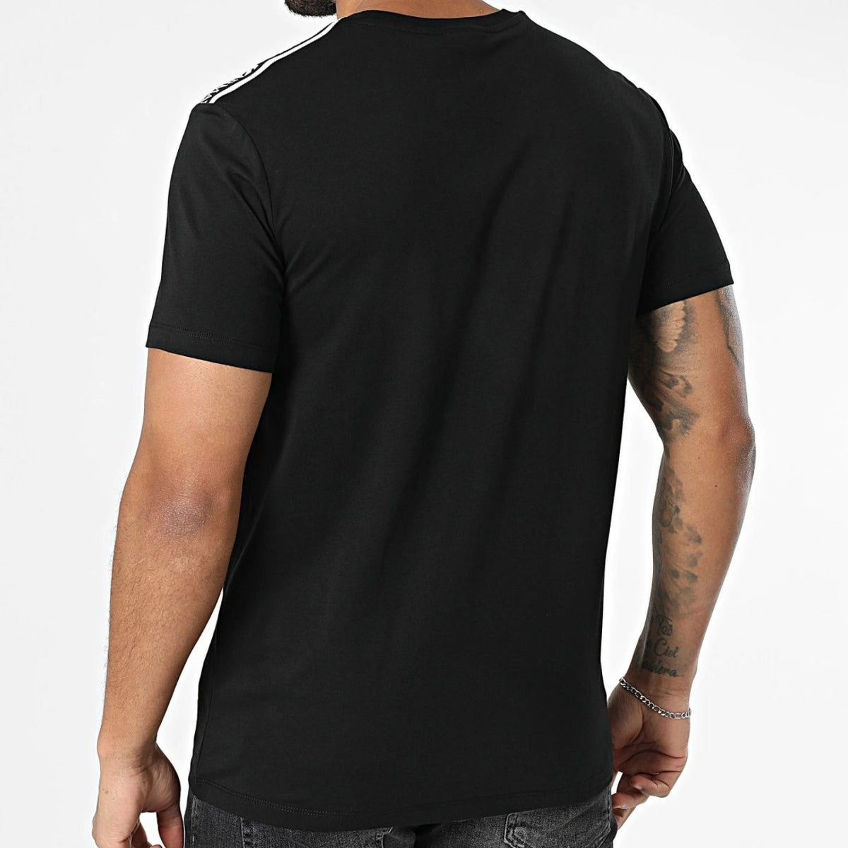 T shirt emporio armani banda logo sulla spalla