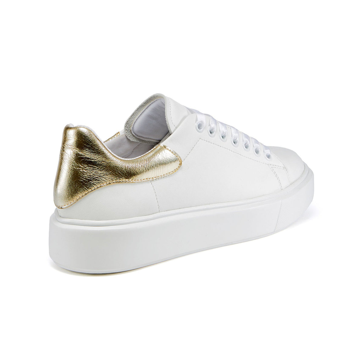 Sneaker con dettaglio luminoso