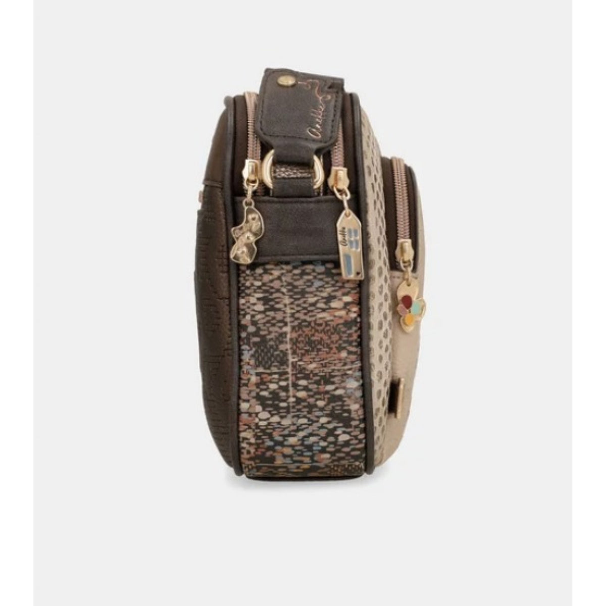 Anekke borsa a tracolla