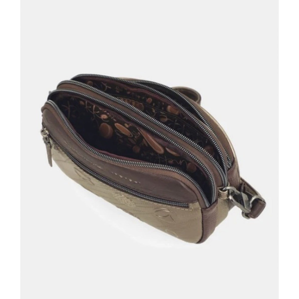 Anekke borsa a tracolla