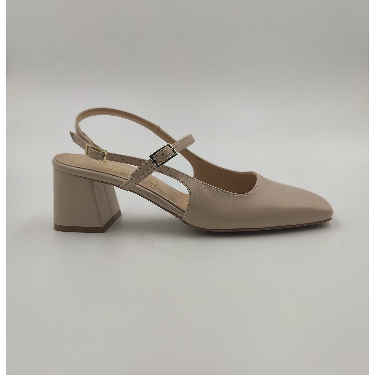 Sling back punta quadra e tacco