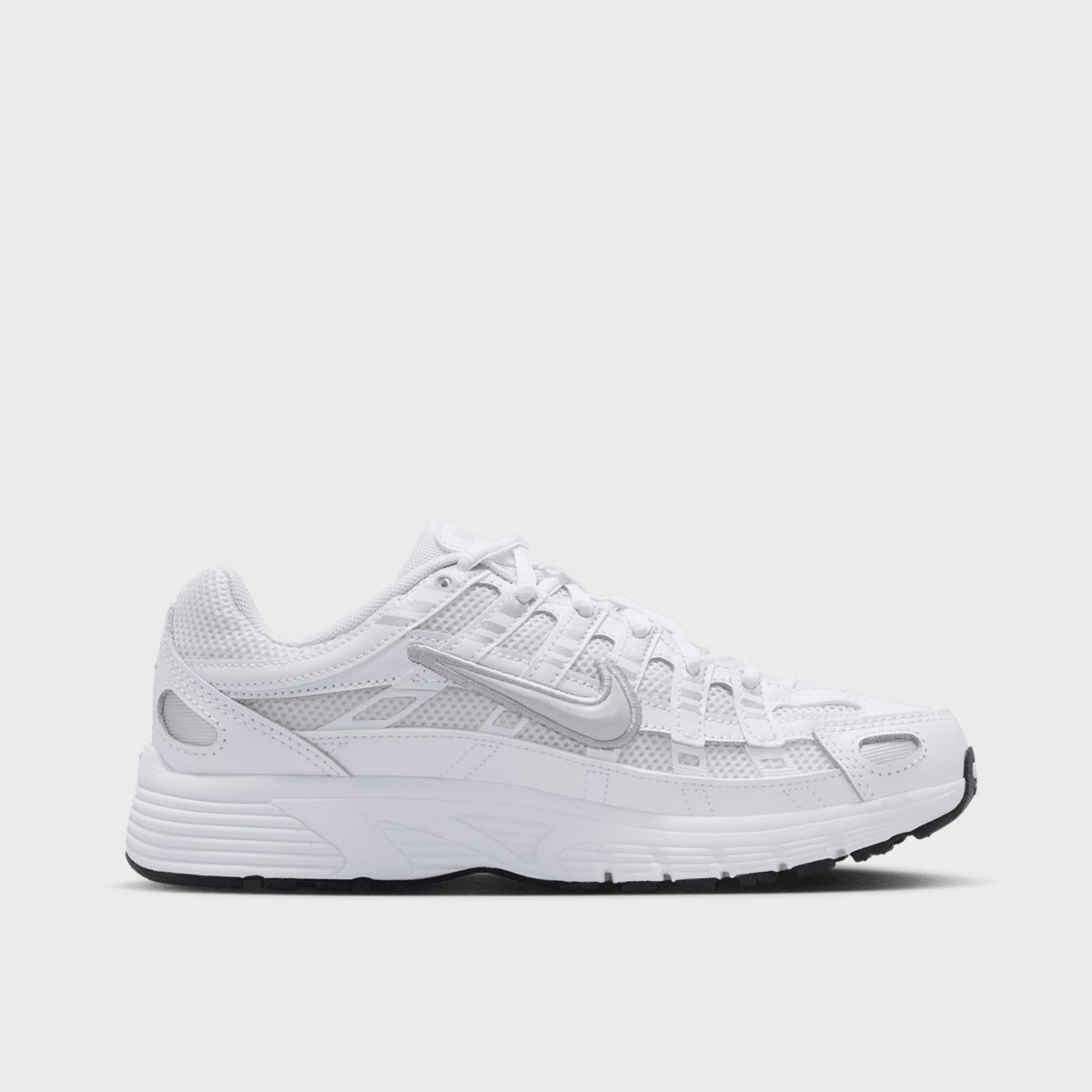 P 6000 nike bianco