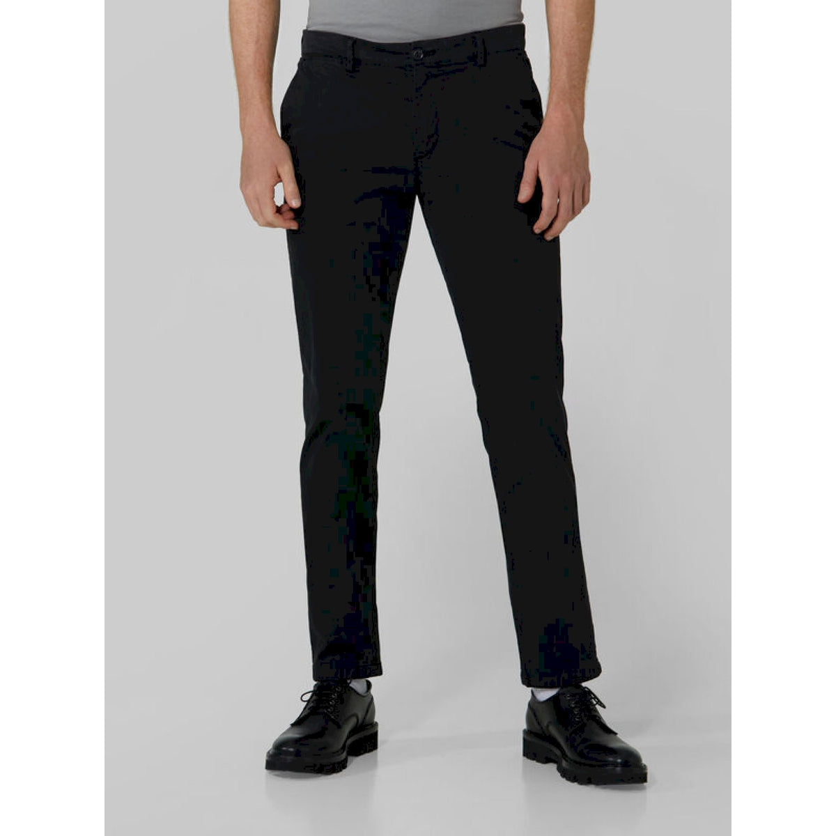 Chino fit satin