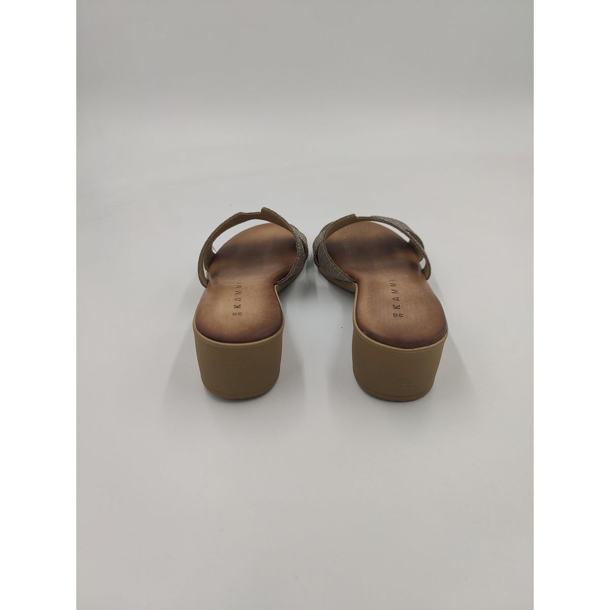 Ciabatta con tacco in pelle con fascia