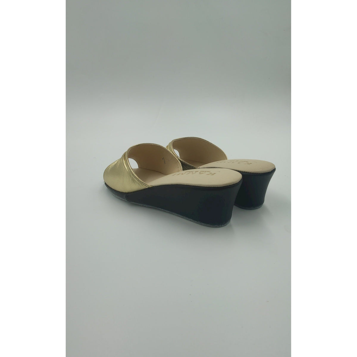 Ciabatta zeppa fascia arricciata