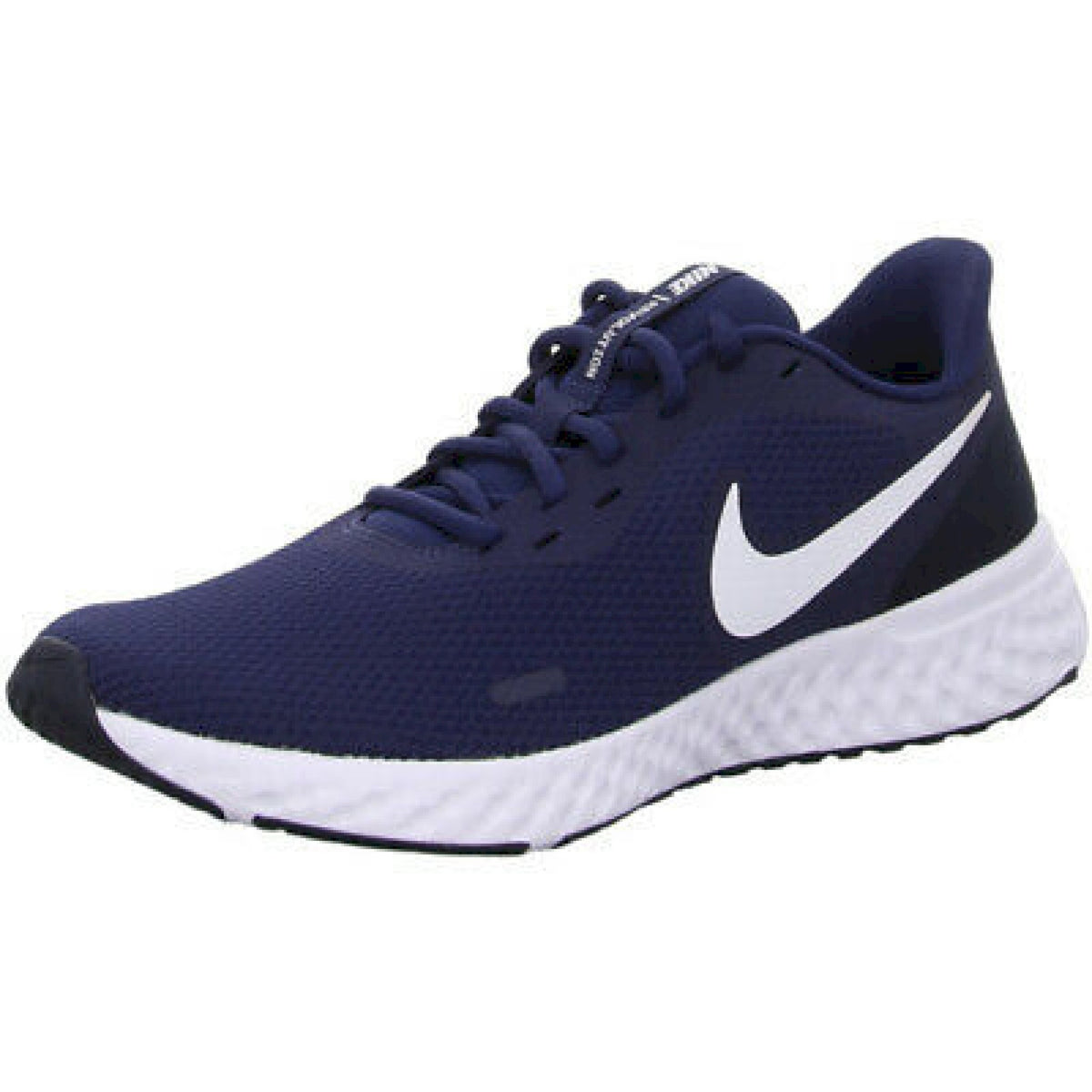 Nike revolution 5