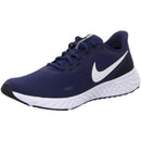 Nike revolution 5