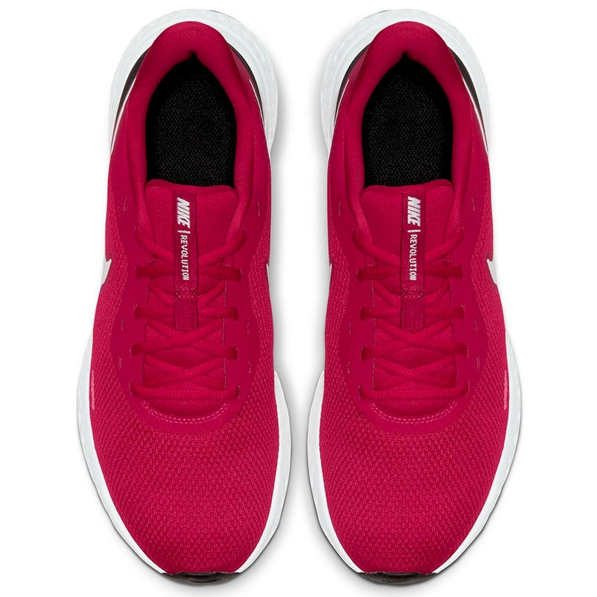 Nike revolution 5