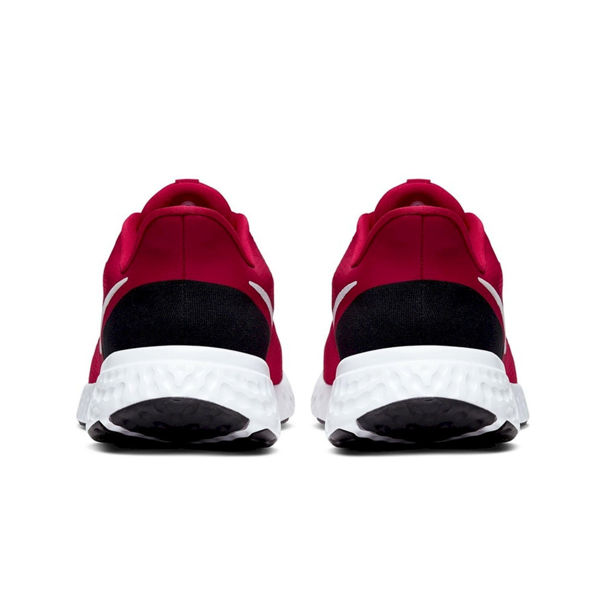 Nike revolution 5