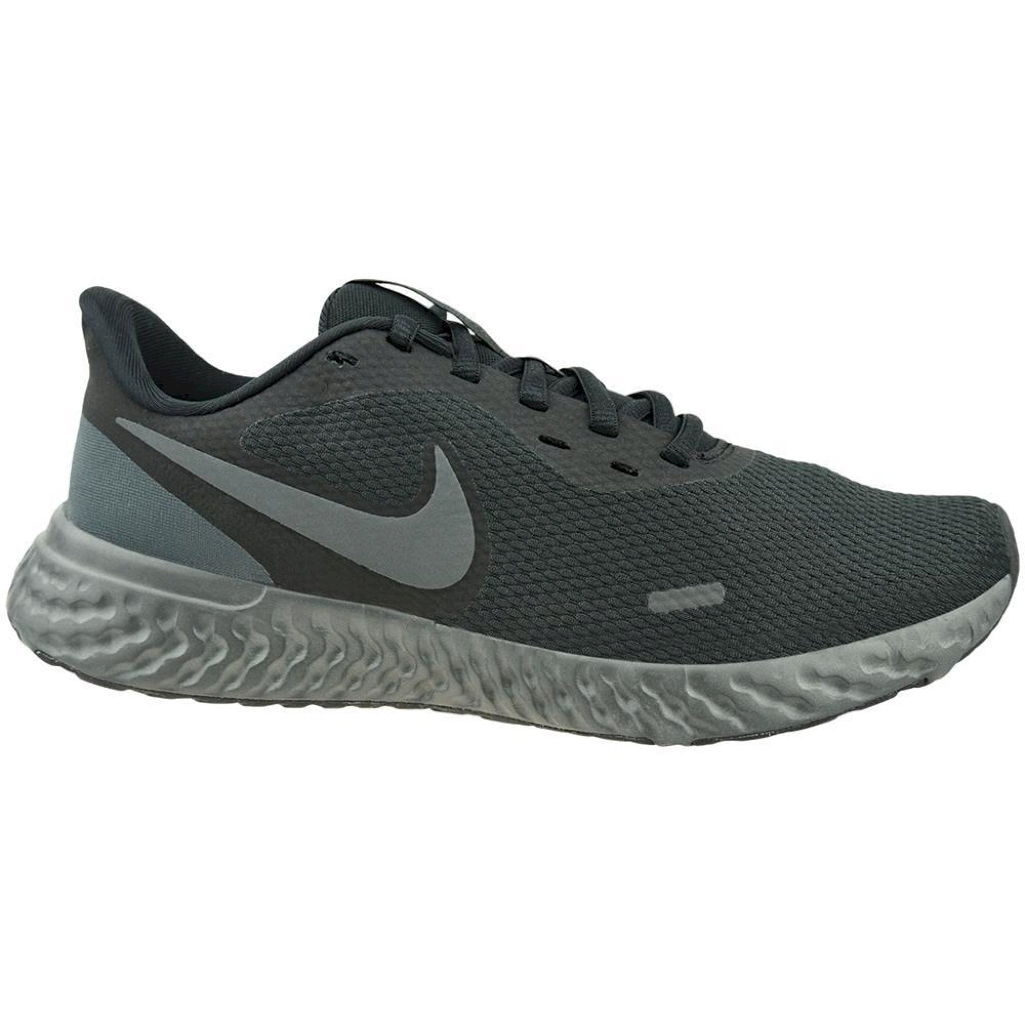 Nike revolution 5