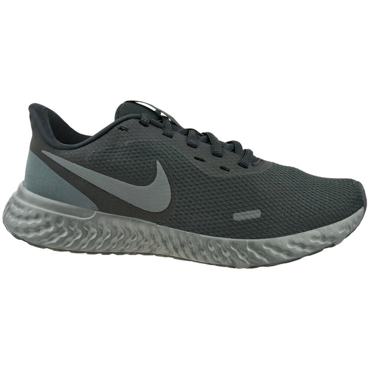 Nike revolution 5