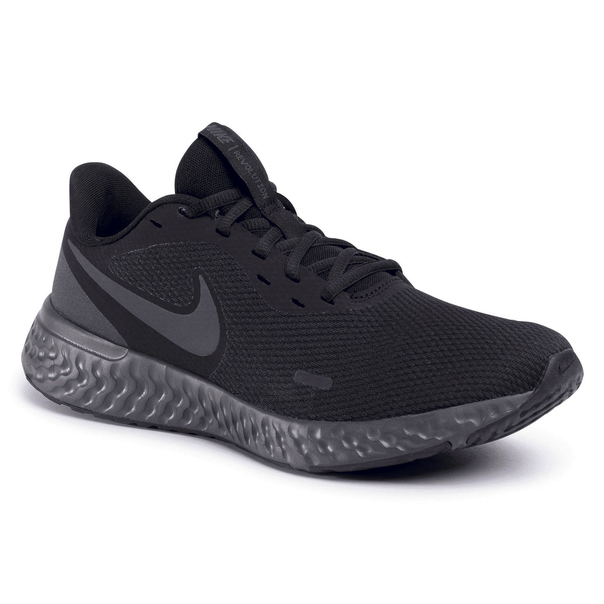 Nike revolution 5
