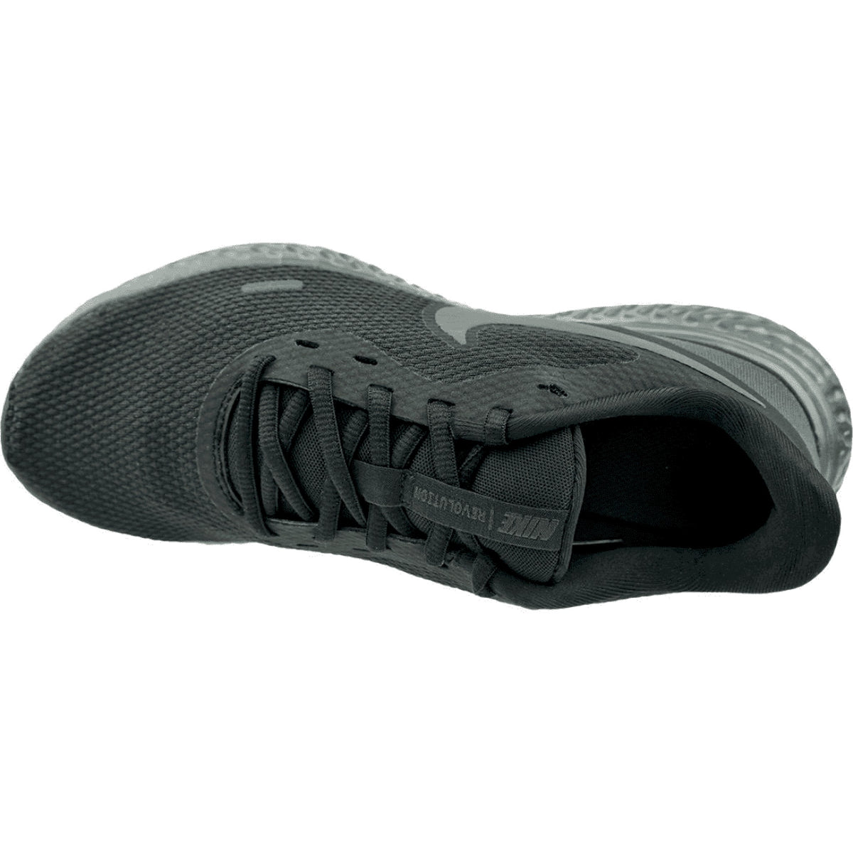 Nike revolution 5