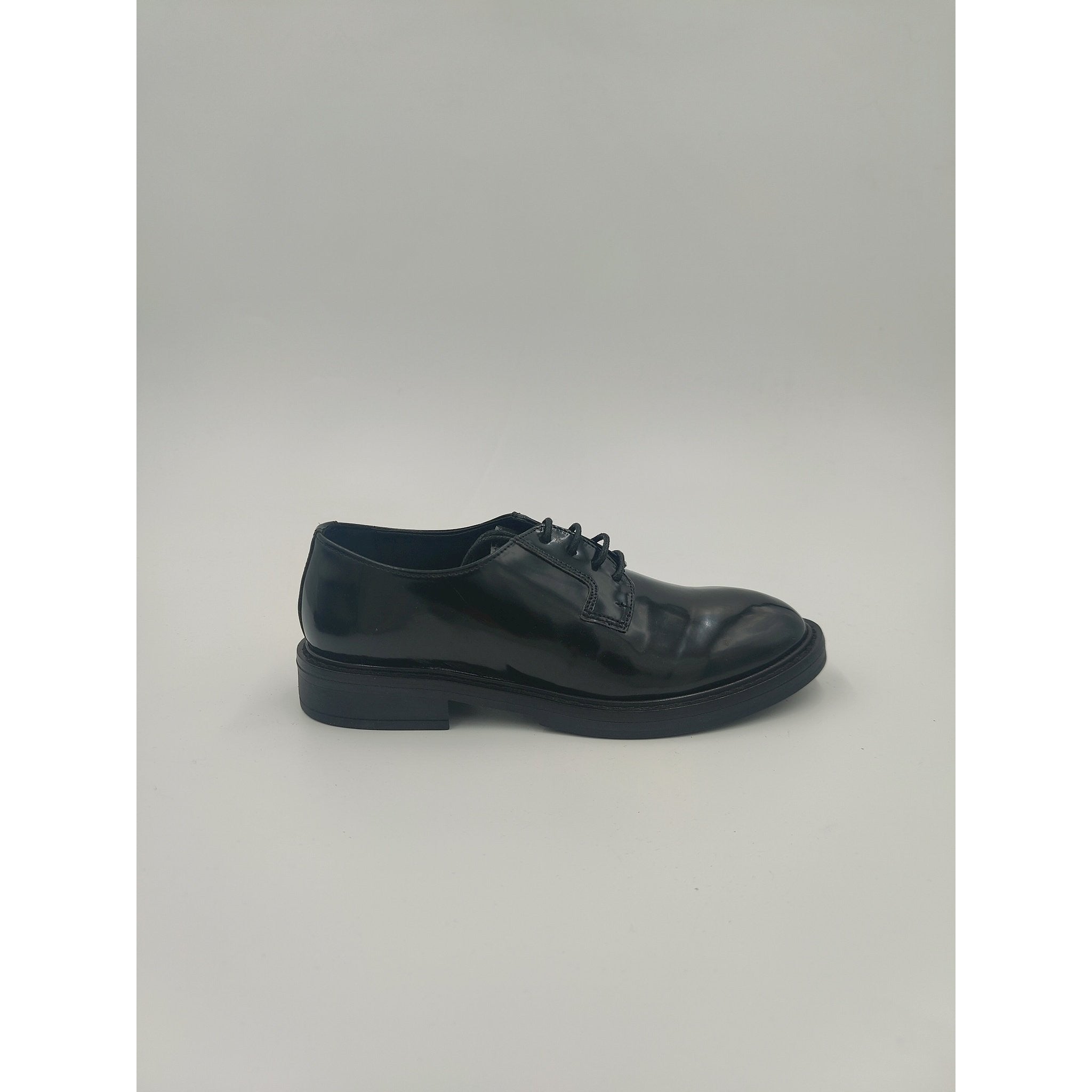 Derby liscio pool nero
