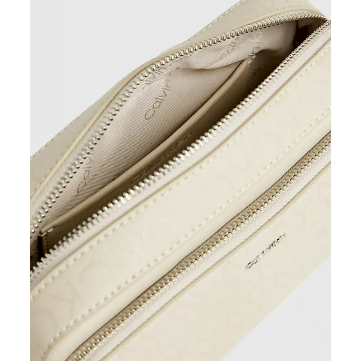 Calvin klein must camera bag