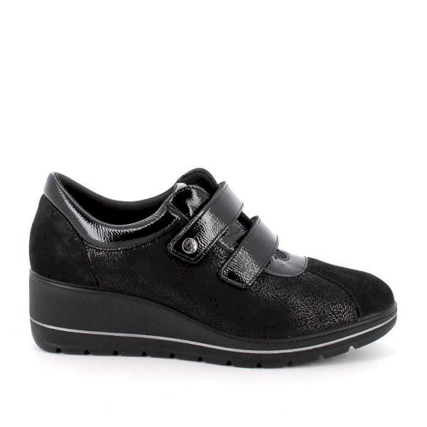 Scarpe con zeppa da donna nero laminato-nero