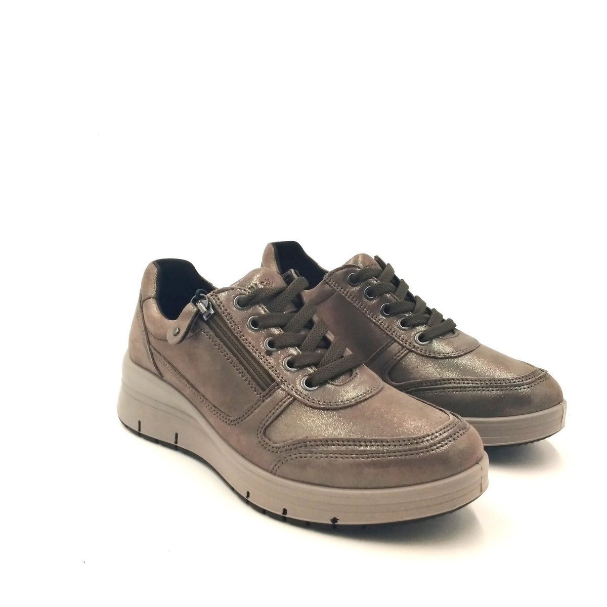 Sneaker con cerniera