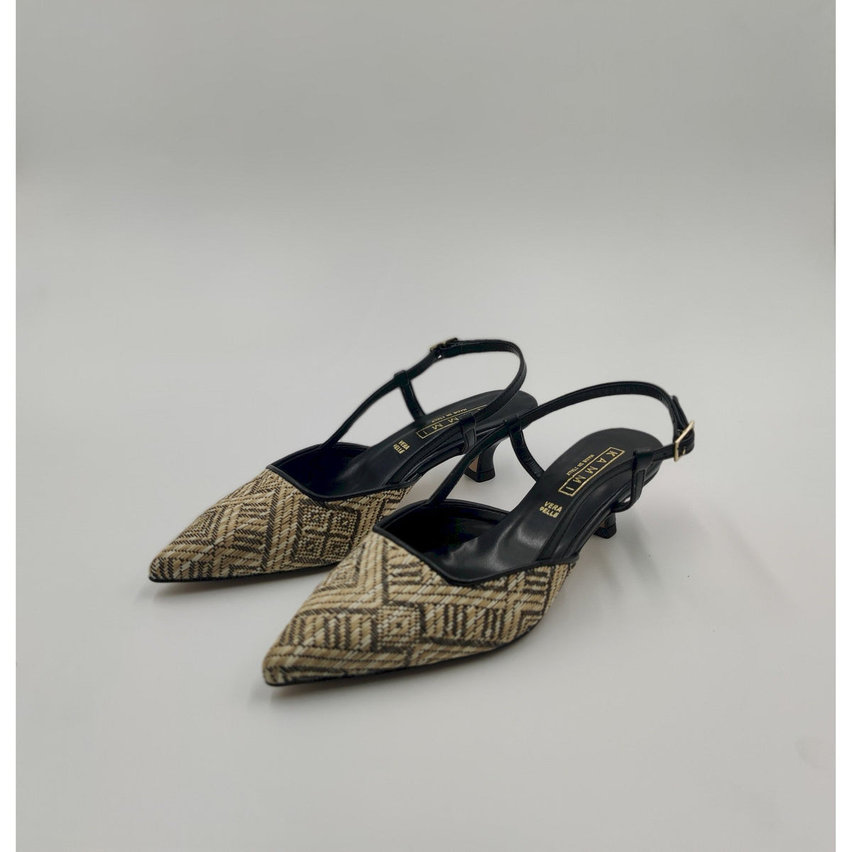 Sling back a punta e tacco vittor