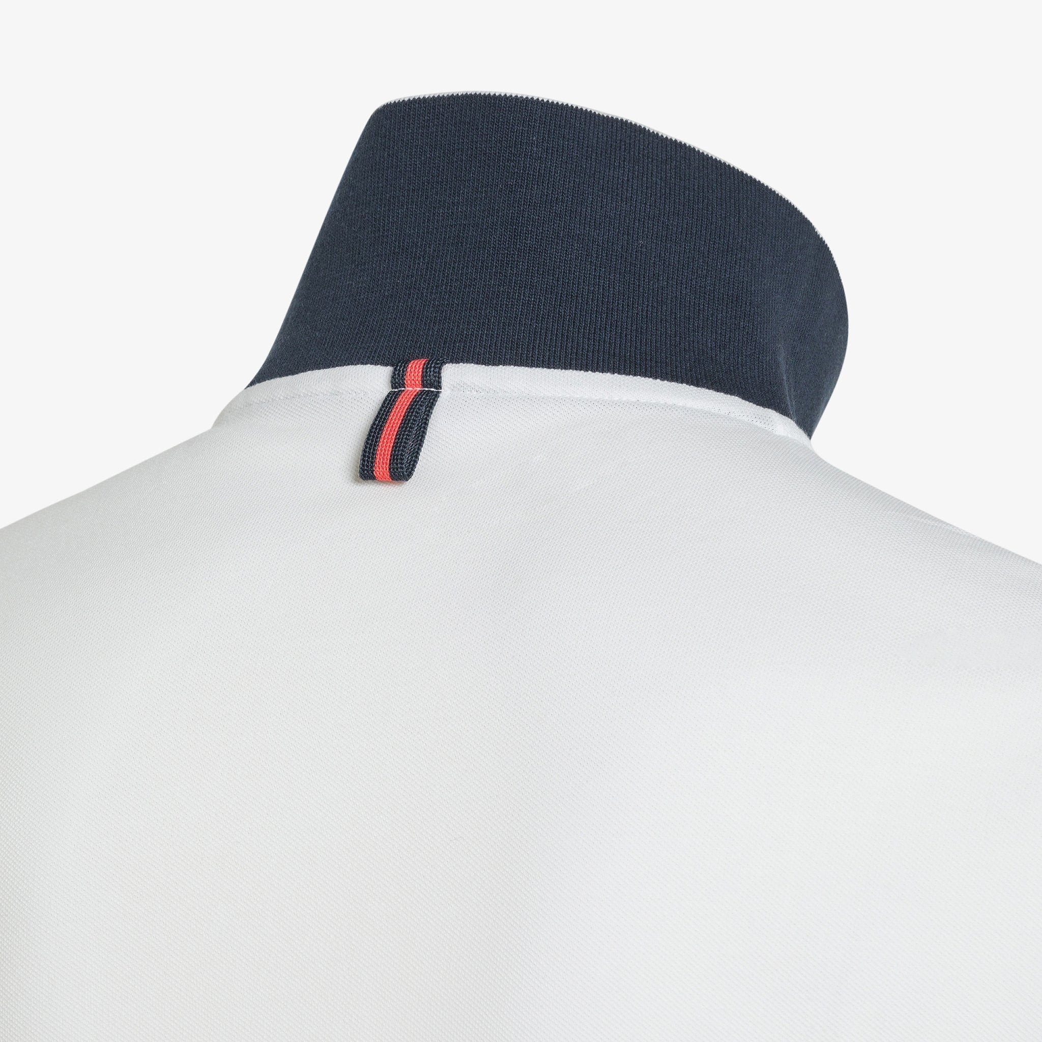 Sun68 polo stripe on front placket