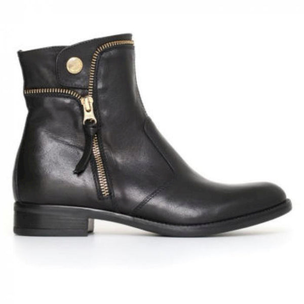 Stivaletto tacco basso