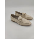 Mocassino in pelle con morsetto in tinta