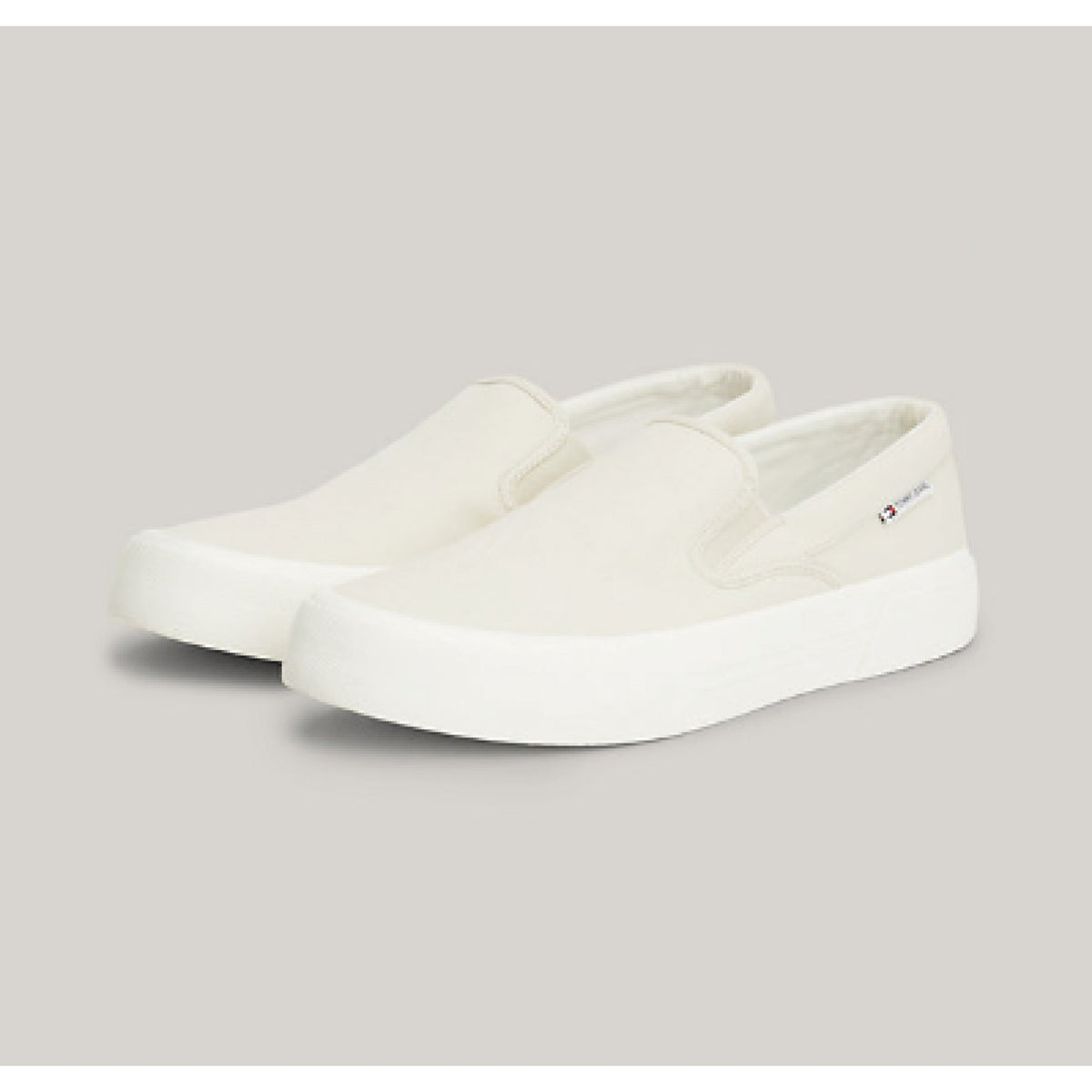 Sneakers in tela senza allacciatura