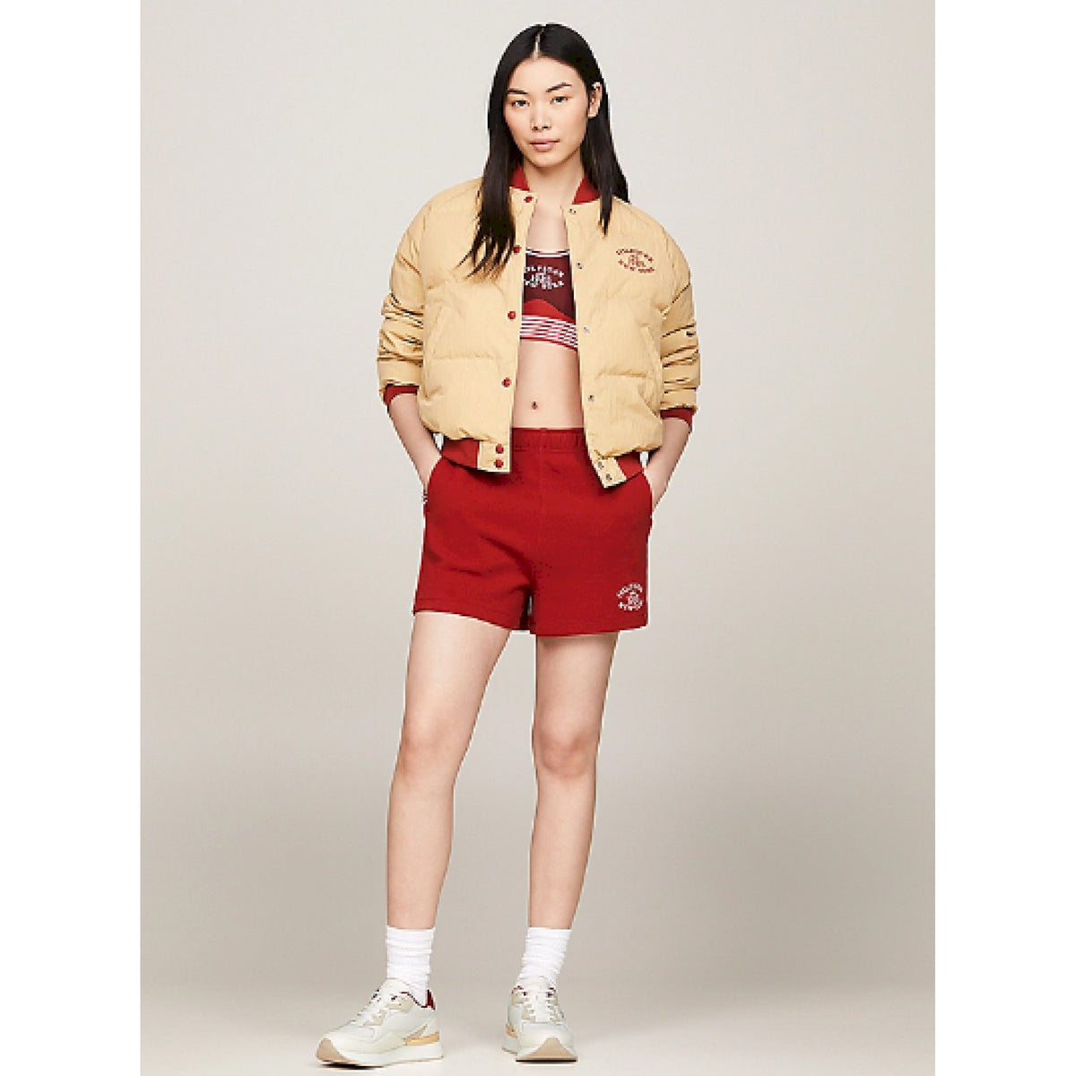 Sneakers con suola alta e monogramma th
