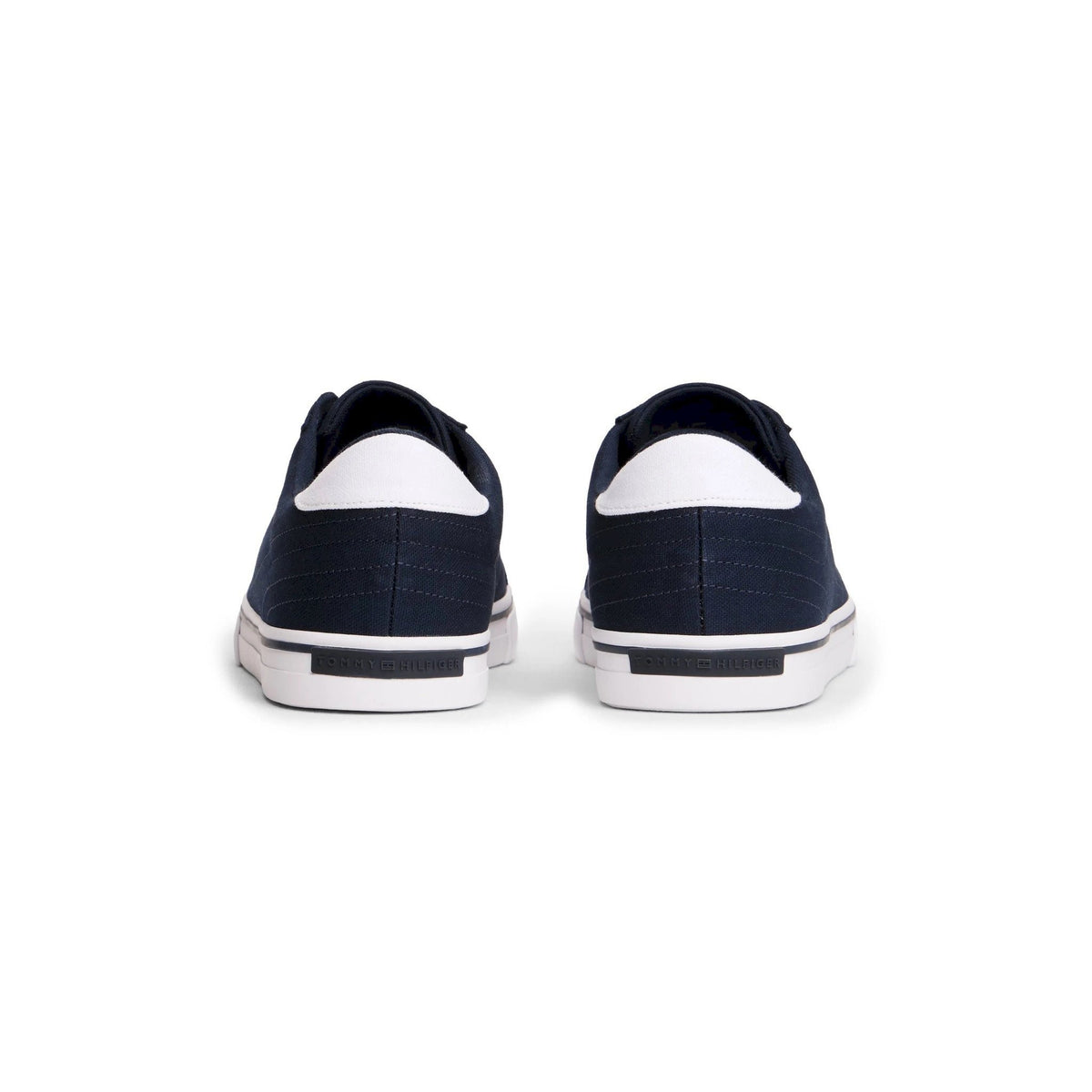 Sneakers in tela con logo in rilievo