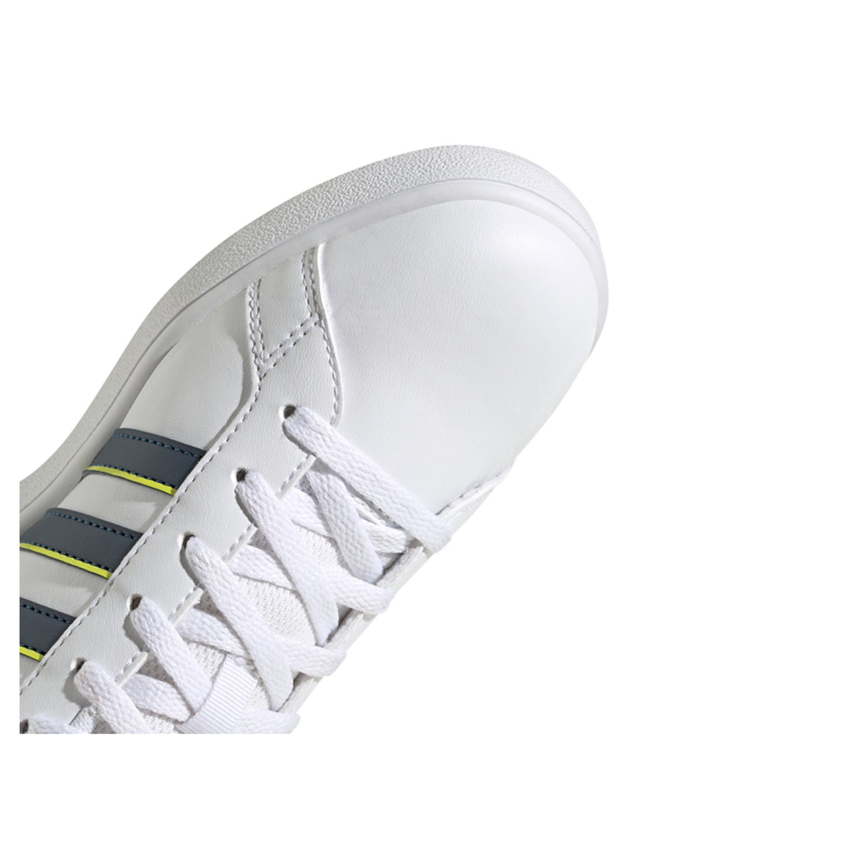 Adidas grand court c