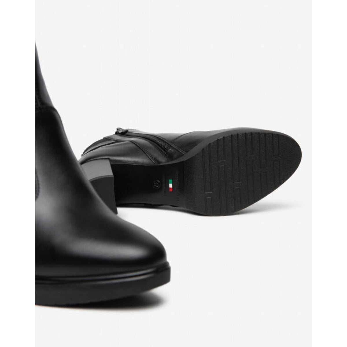 Guanto nero elastico nero pu.lesina l16720 ner