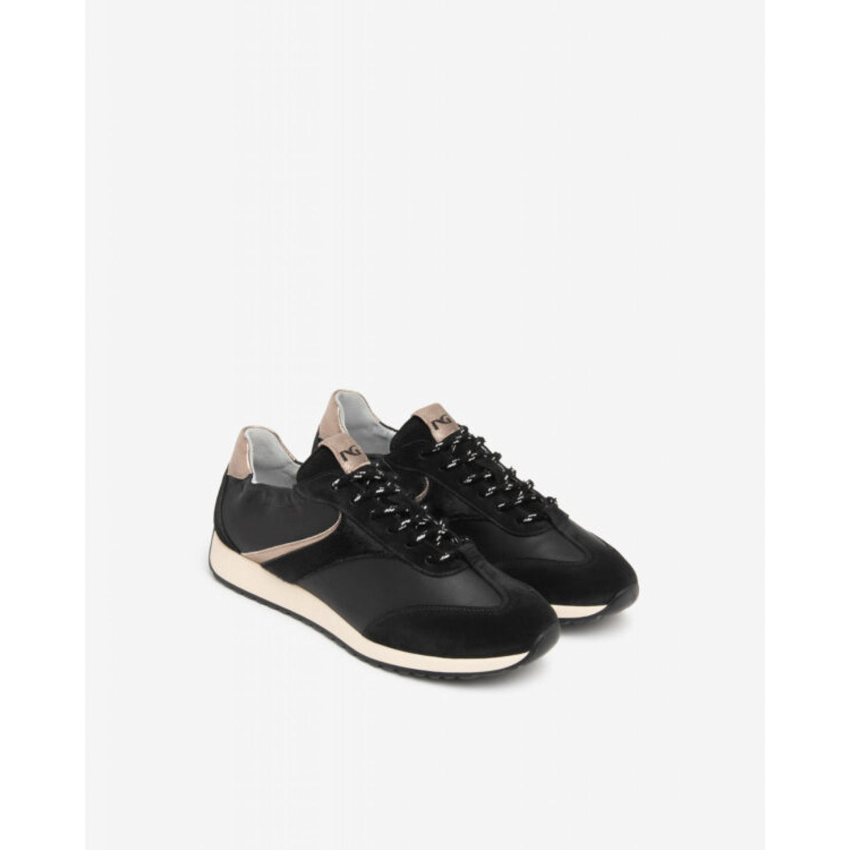 Arold velo nero sauvage nero t.patty nero etoile leo tr este