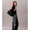 Calvin klein borsa in morbido misto nylon e satin