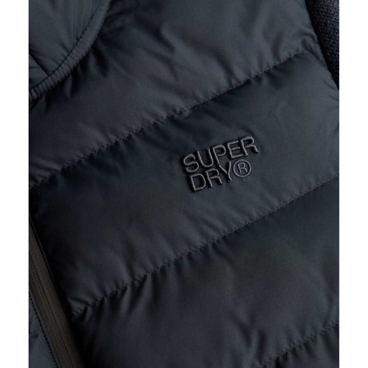 Hooded storm knit hybrid jkt