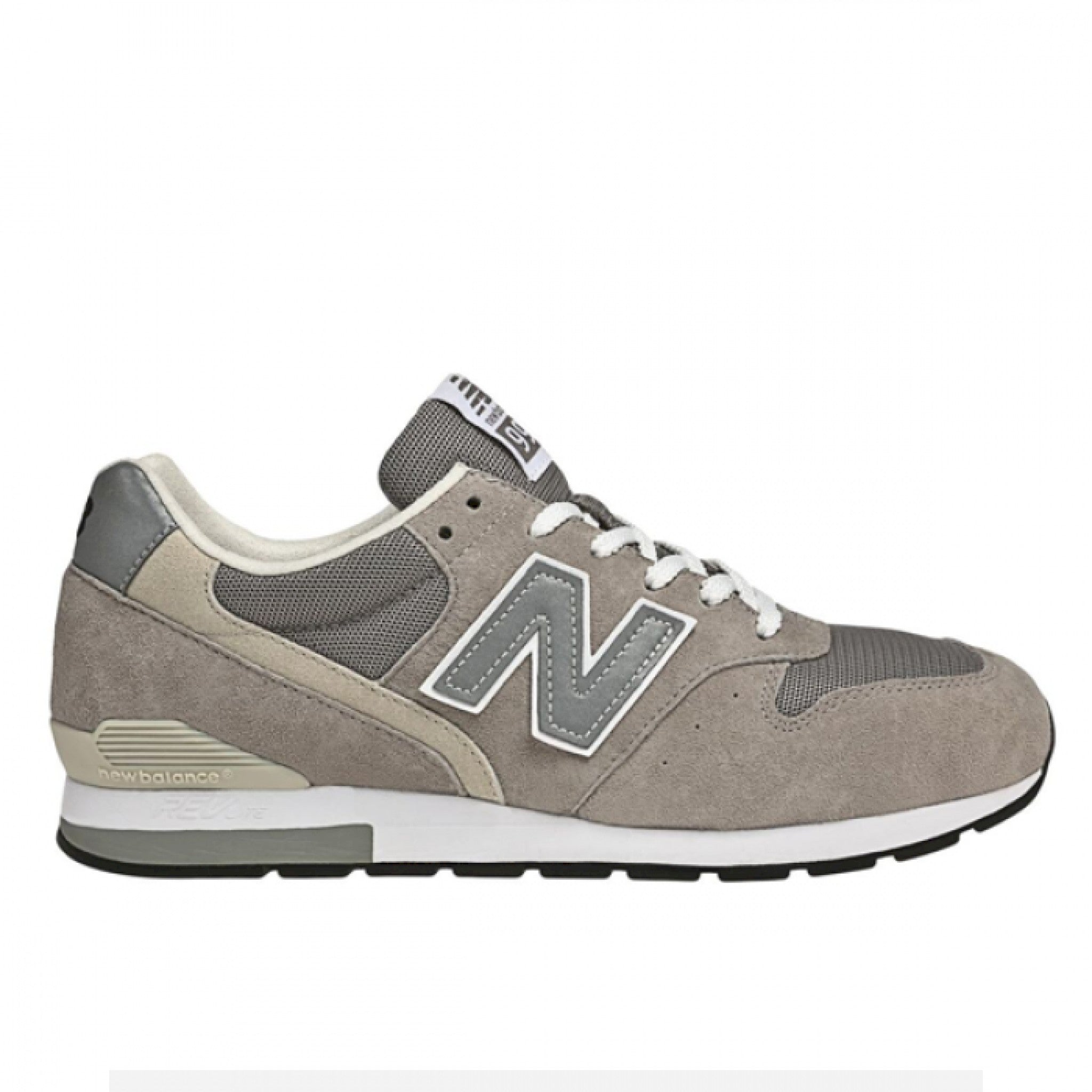 996