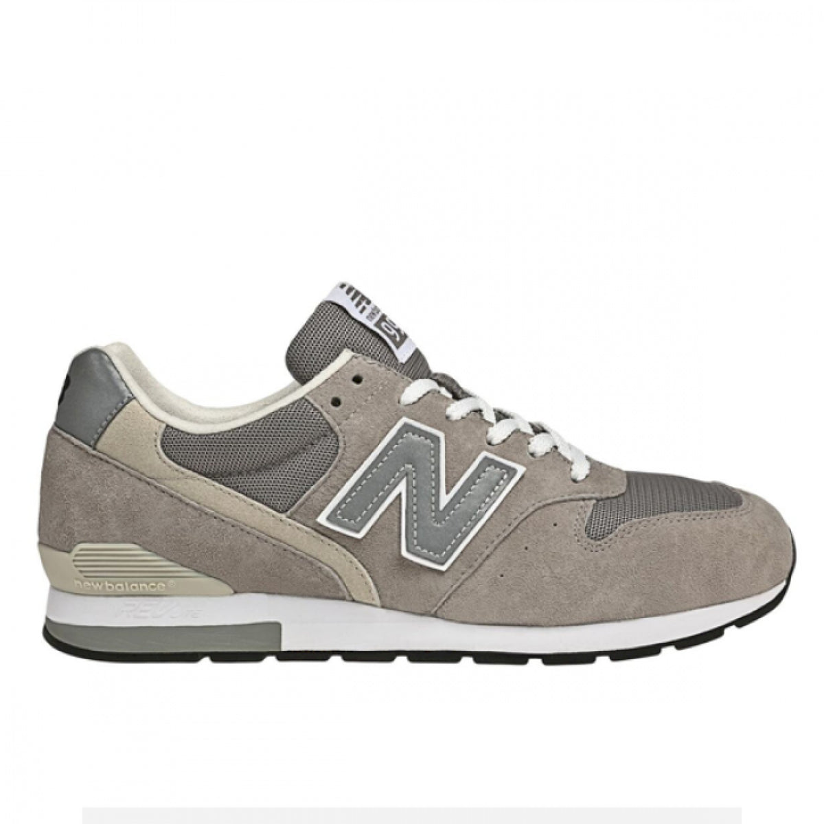 996