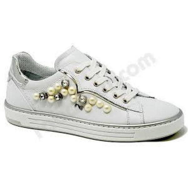Sneakers lacci perle